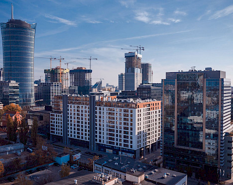 WOOD & Company nákupom ďalšej varšavskej kancelárskej budovy rozširuje portfólio na 15 budov